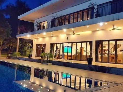 Villa Quanh Hà Nội