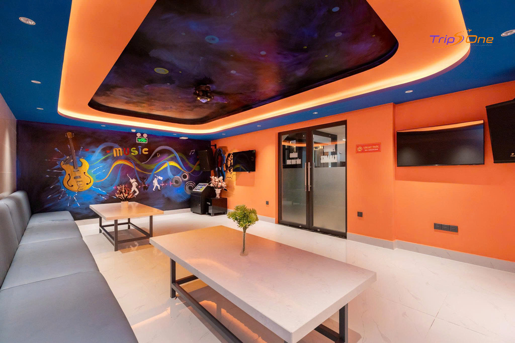 z7006839408059_17f3184b580e3c5371681b24a3e72c80