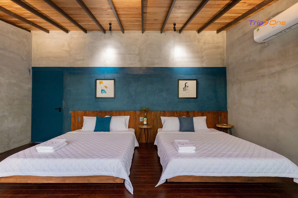 z7016454643550_1819f37d56d8ea4eb3a2639badd339d2